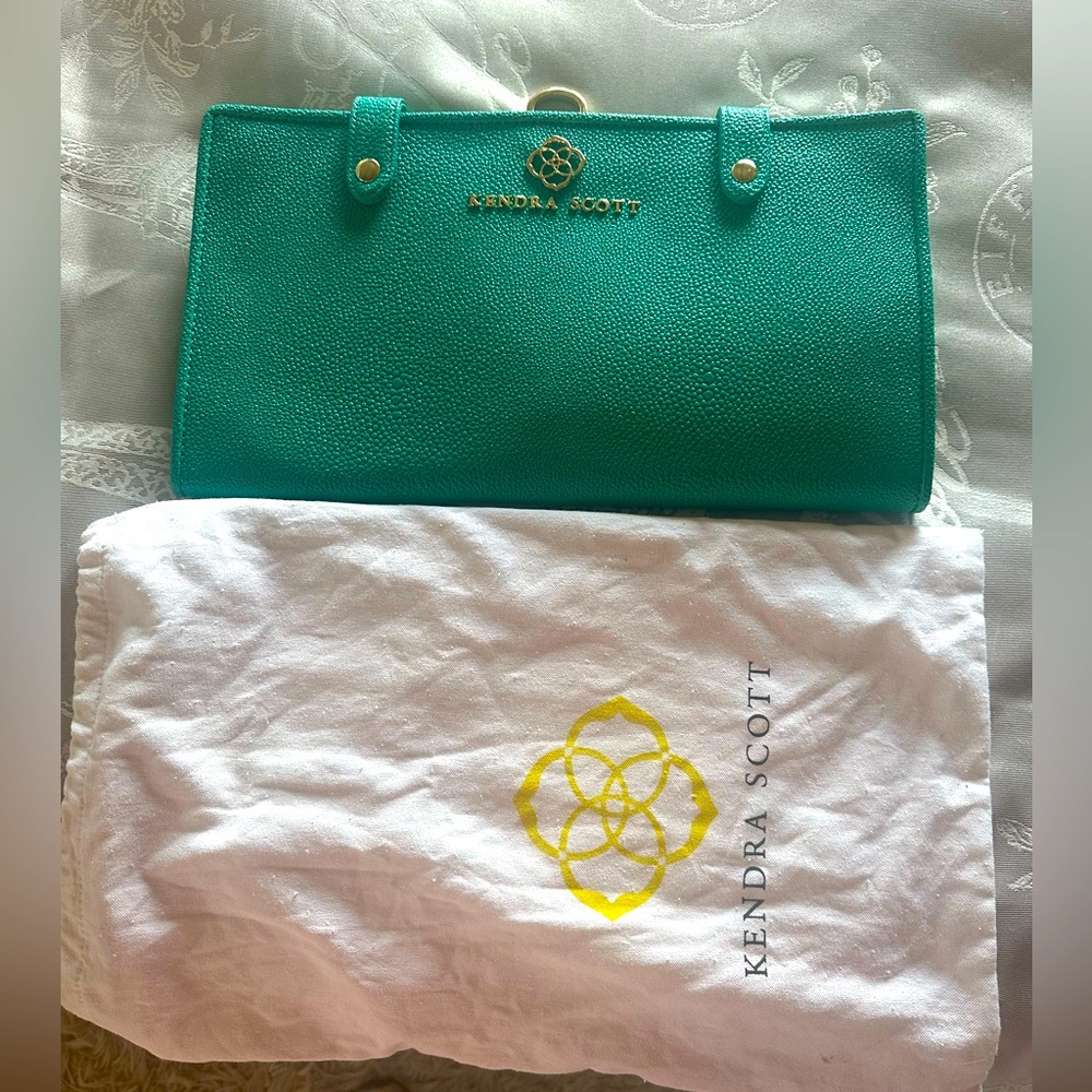 Kendra Scott Jet Set Jewelry Organizer w/dust bag